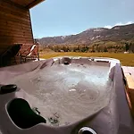 Charda Bed & Breakfast 3*