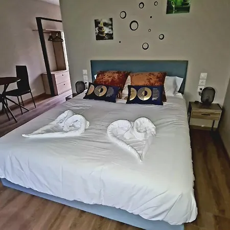 Charda Bed & Breakfast