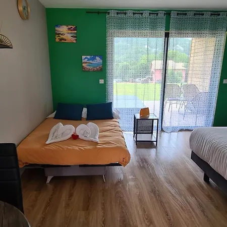 Bed & Breakfast Charda *